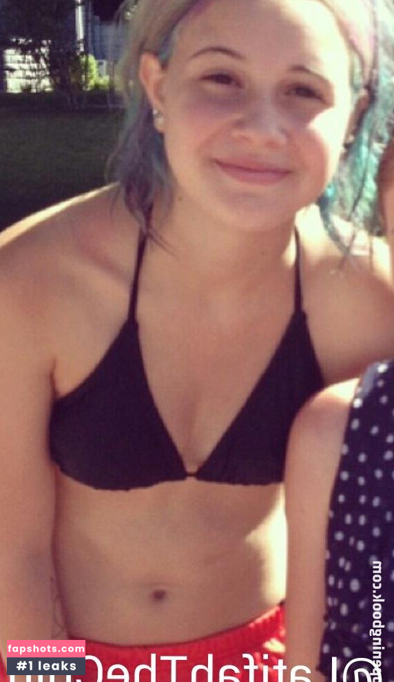 Bea Miller gallery photo #101