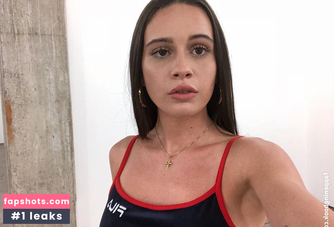 Bea Miller gallery photo #107