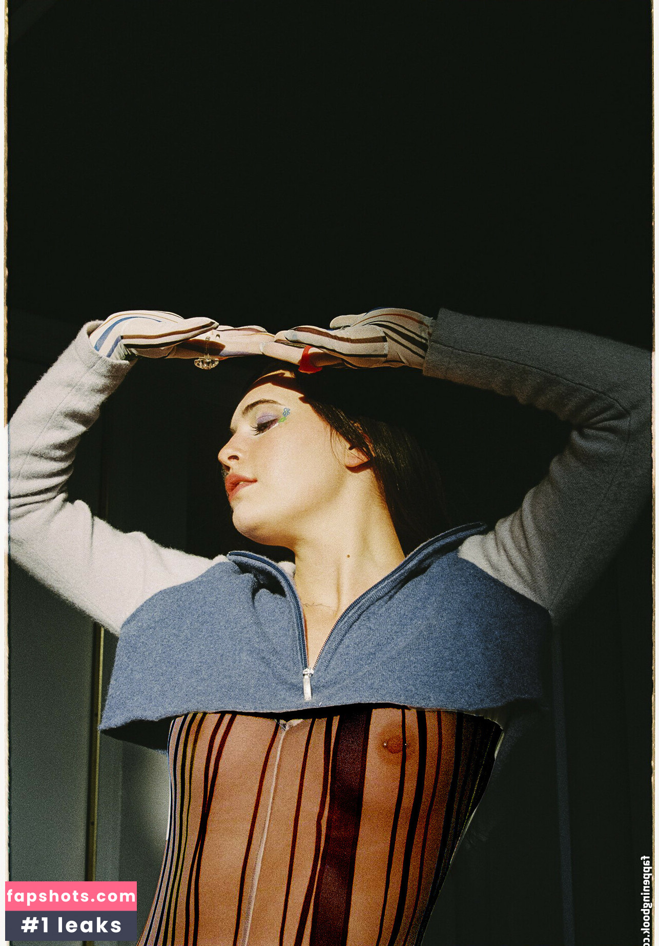 Bea Miller gallery photo #94