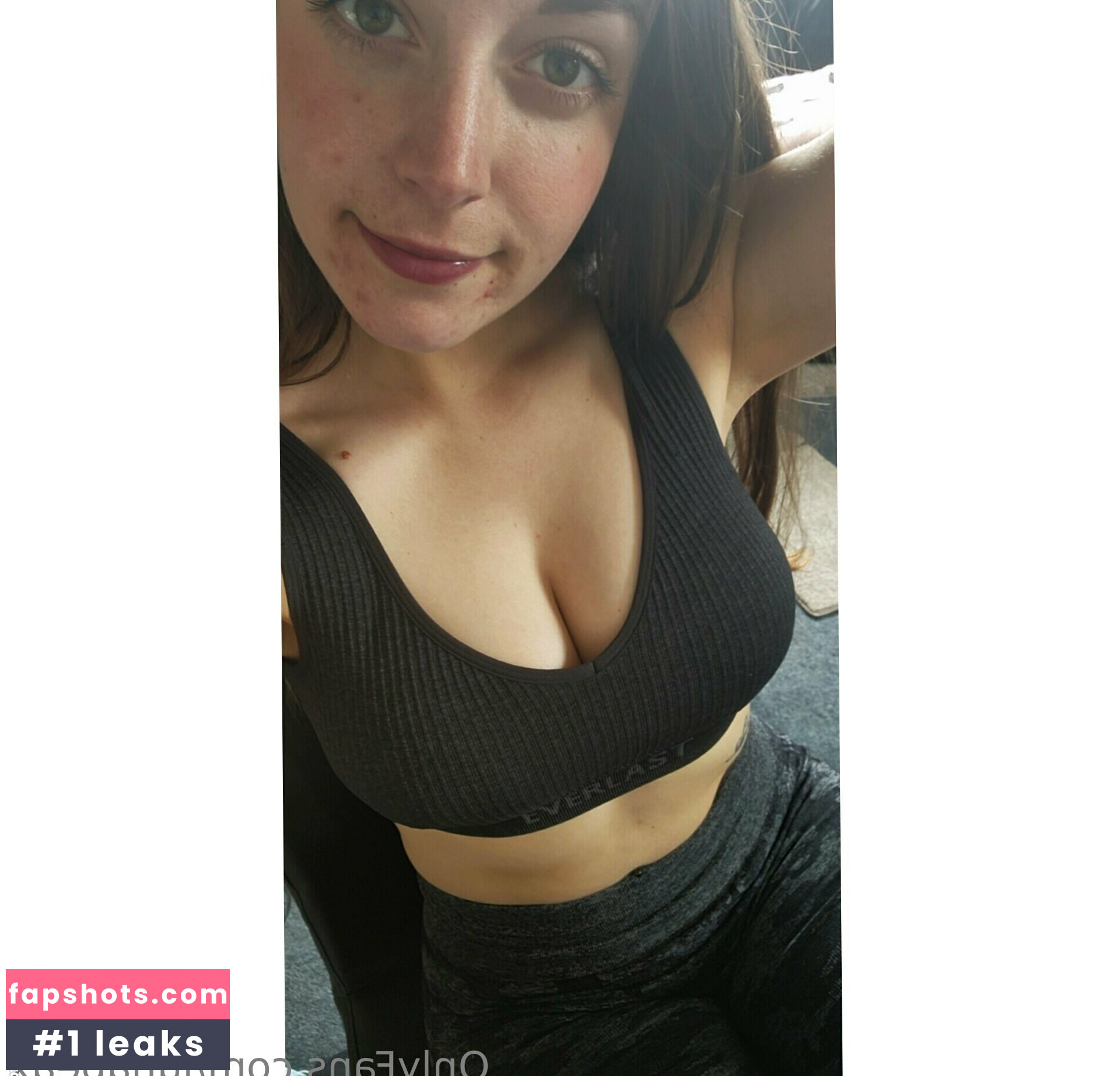 bea_zee gallery photo #7