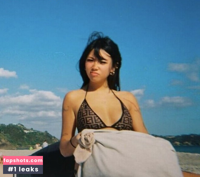 Beabadoobee Nahé úniky fotek pouze od fanoušků #2 - Fapshots