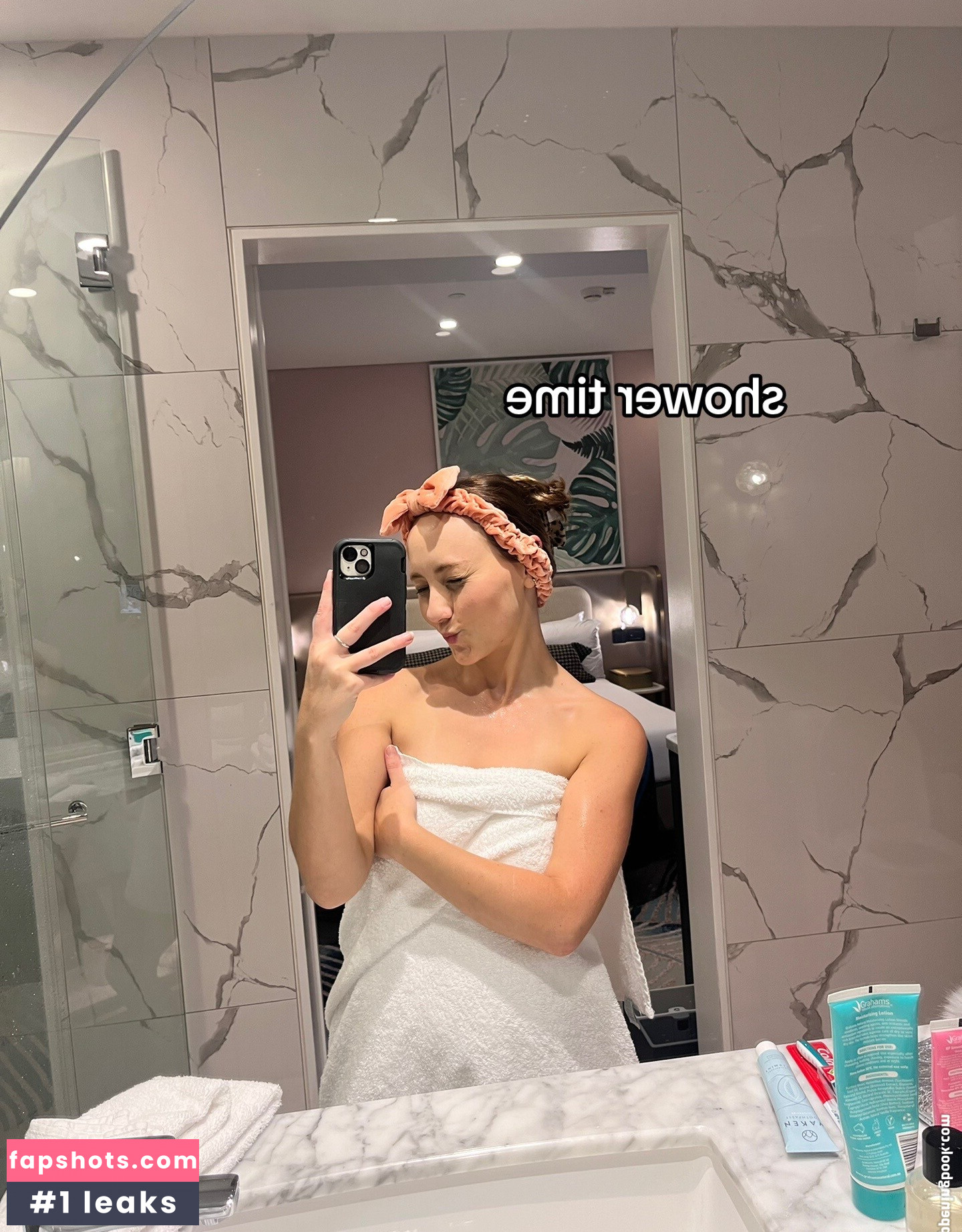 beachbaby19 gallery photo #16