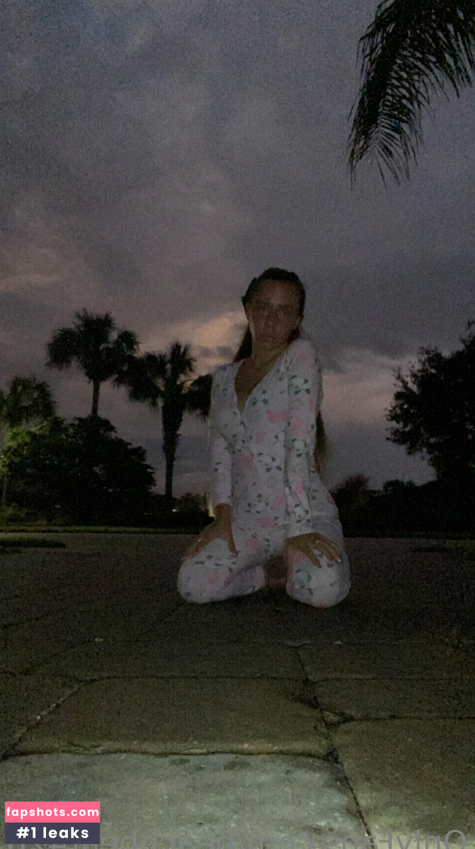 beachbear428 gallery photo #9