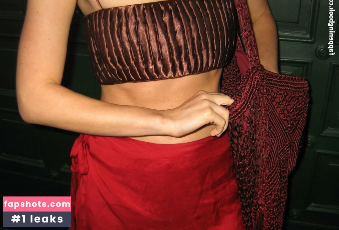 Beatrice Barichella Nude Leaks OnlyFans Photos #18 - LeakJerk