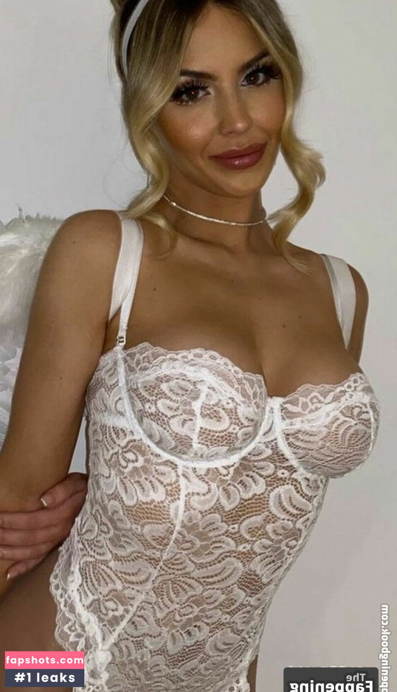 Beatrice Bouchard gallery photo #29