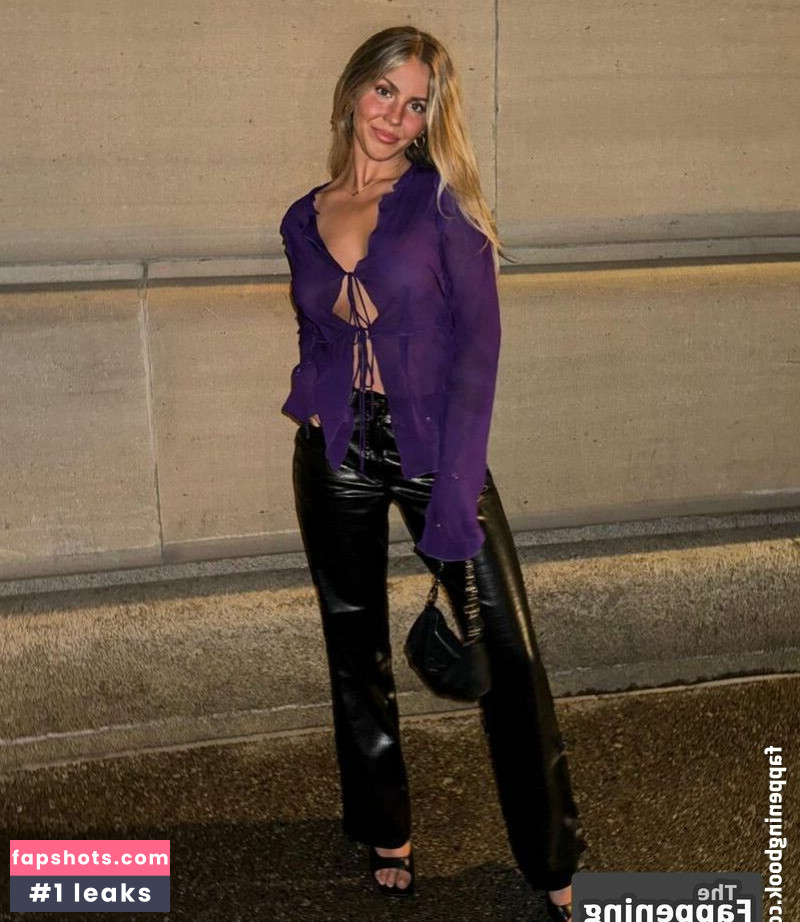 Beatrice Bouchard gallery photo #41