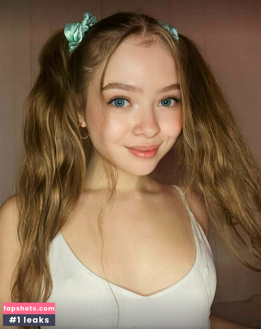 beatrice_carti gallery photo #15