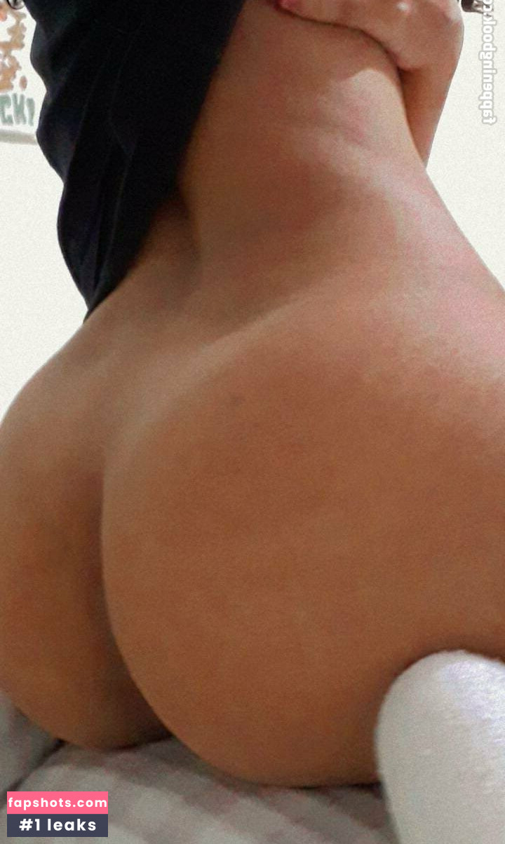 Beatrice Tomasetti Nude Leaks OnlyFans Photos #21 - LeakJerk