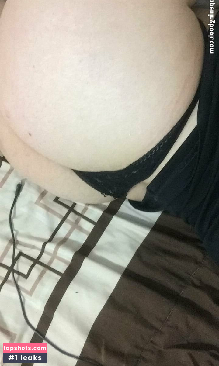 Beatrice Tomasetti Nude Leaks OnlyFans Photos #9 - LeakJerk