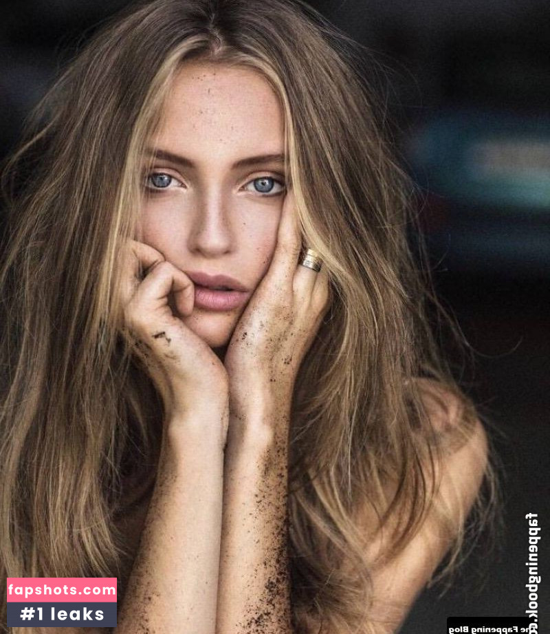 Beatrice Vendramin gallery photo #23