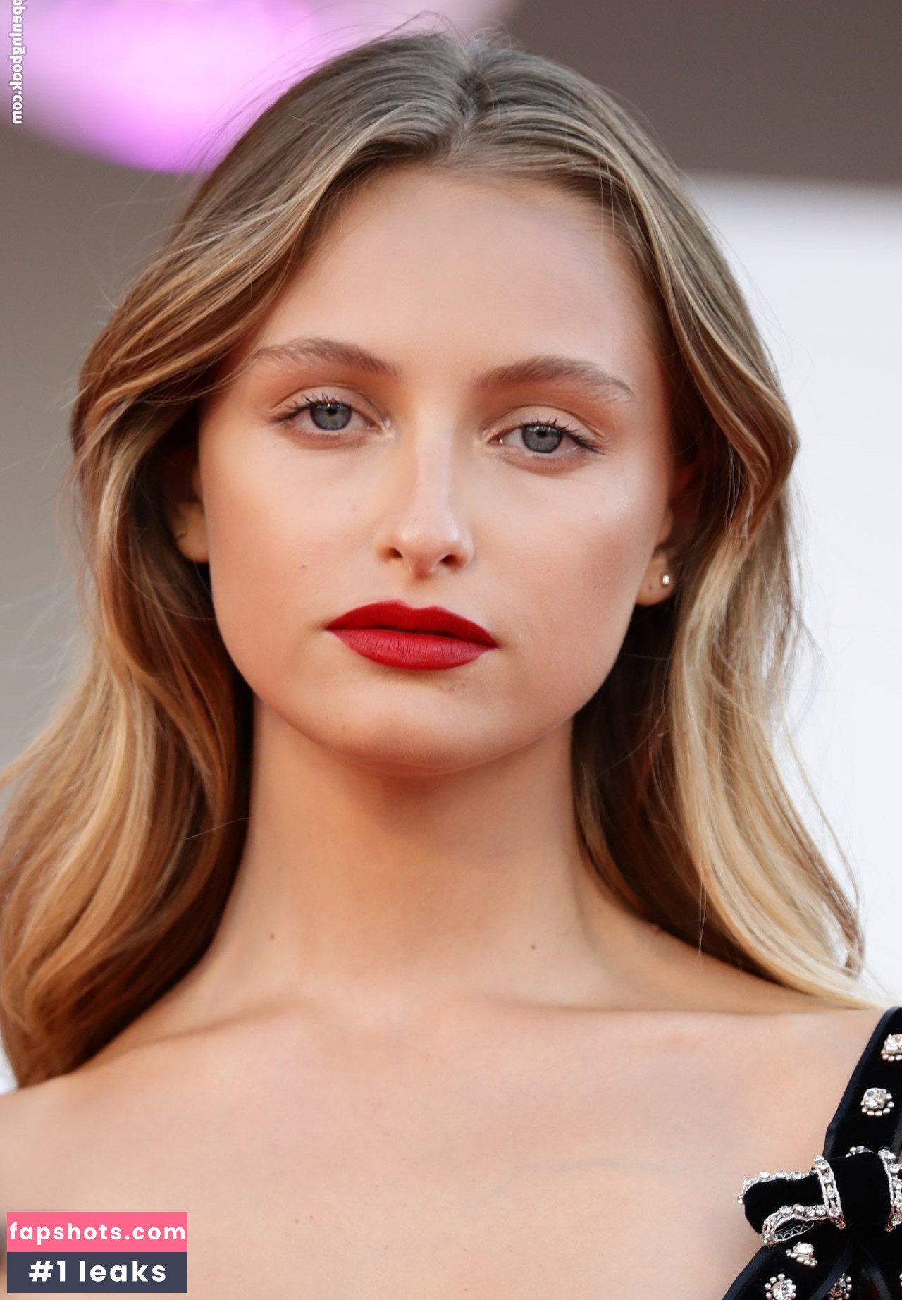 Beatrice Vendramin gallery photo #50