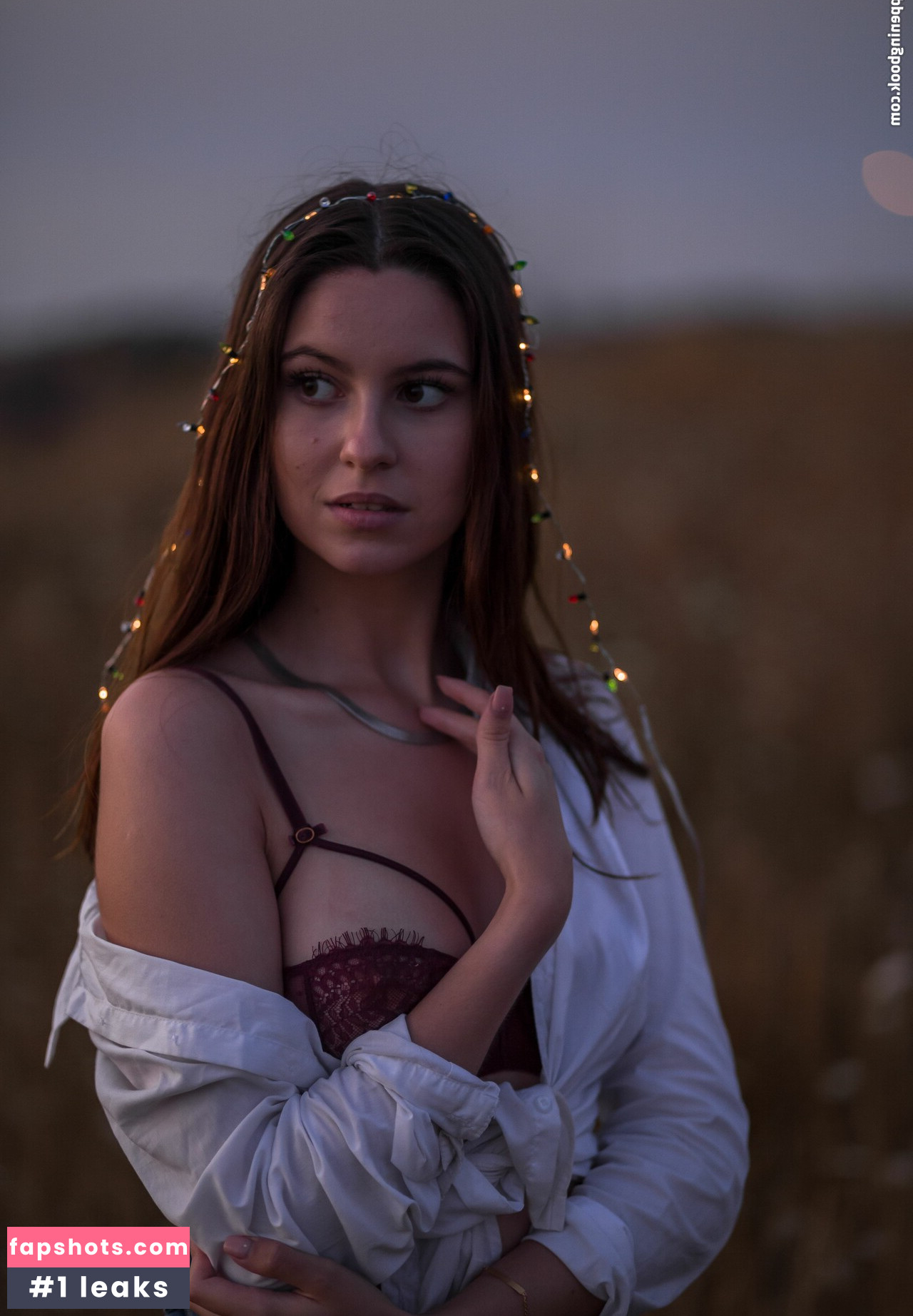 Beatriz Braz gallery photo #16