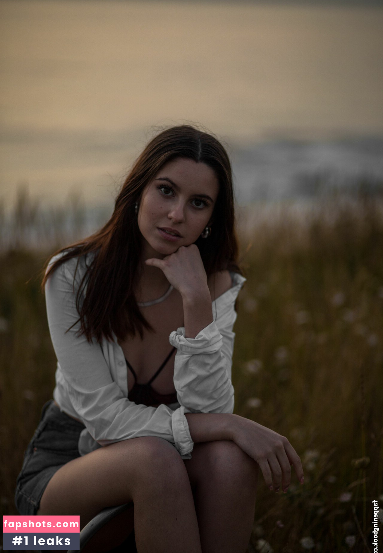 Beatriz Braz gallery photo #9