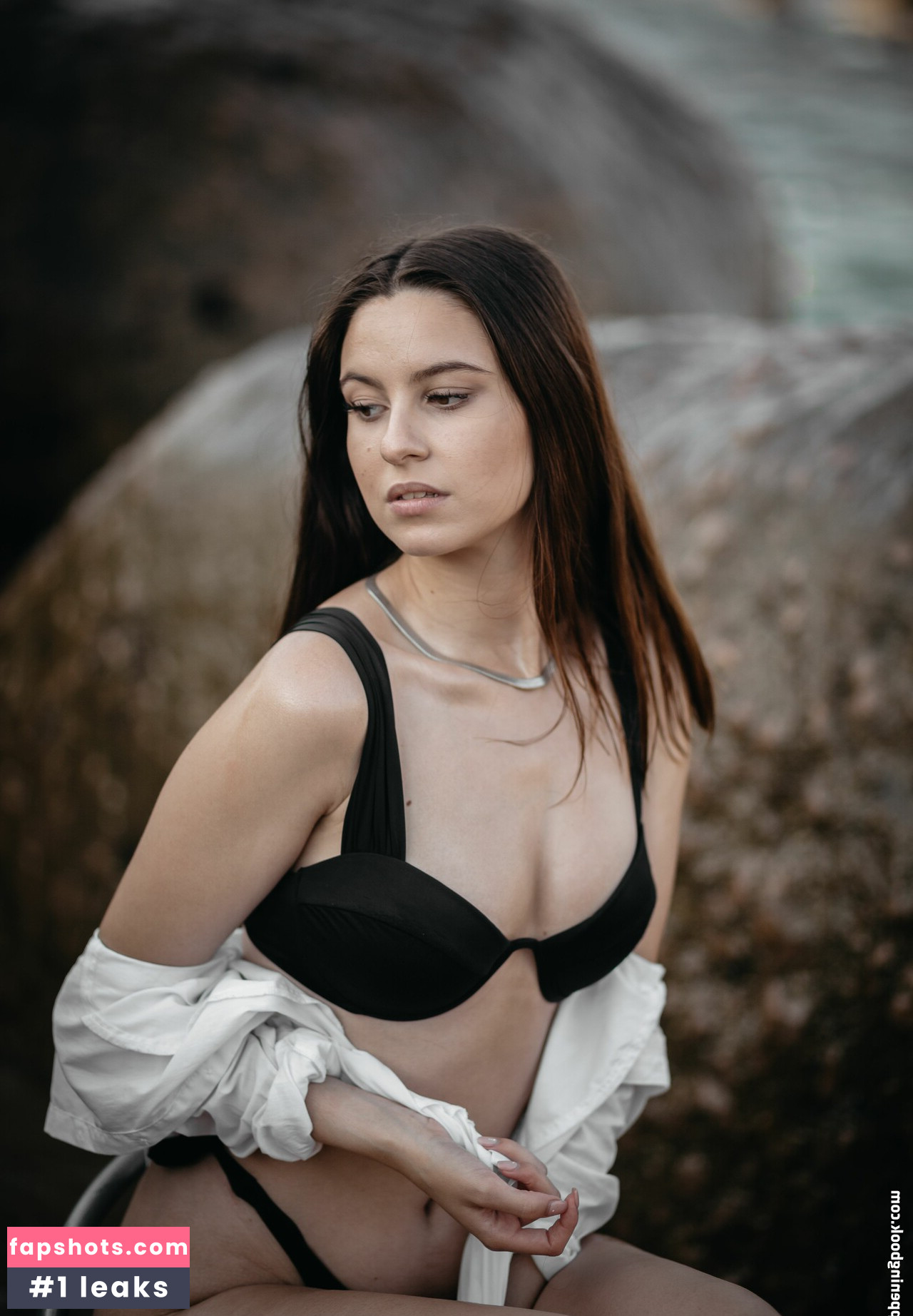 Beatriz Braz gallery photo #10