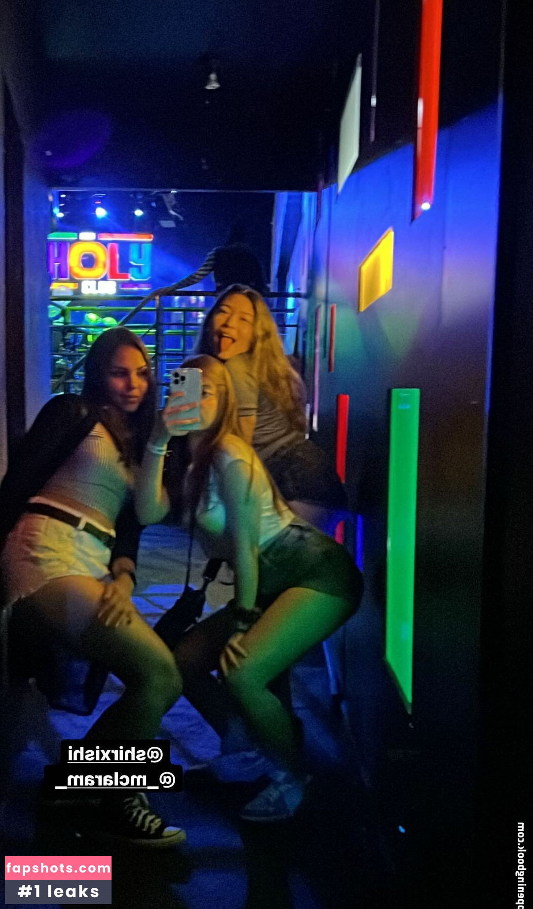 Beatriz Milhomens gallery photo #6