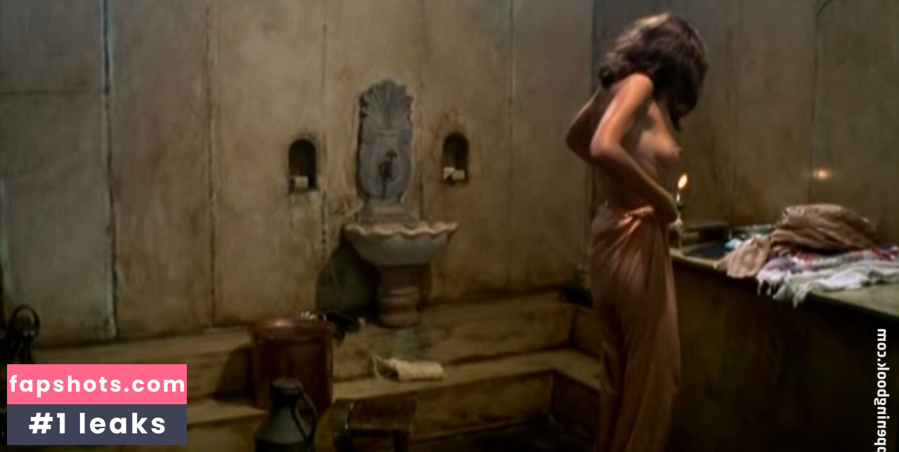 Beatriz Rico nude babe gallery