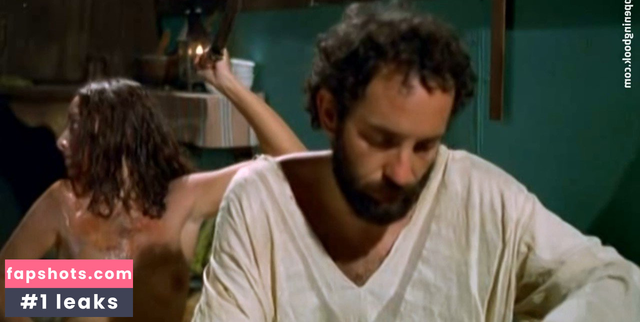 Beatriz Rico gallery photo #5