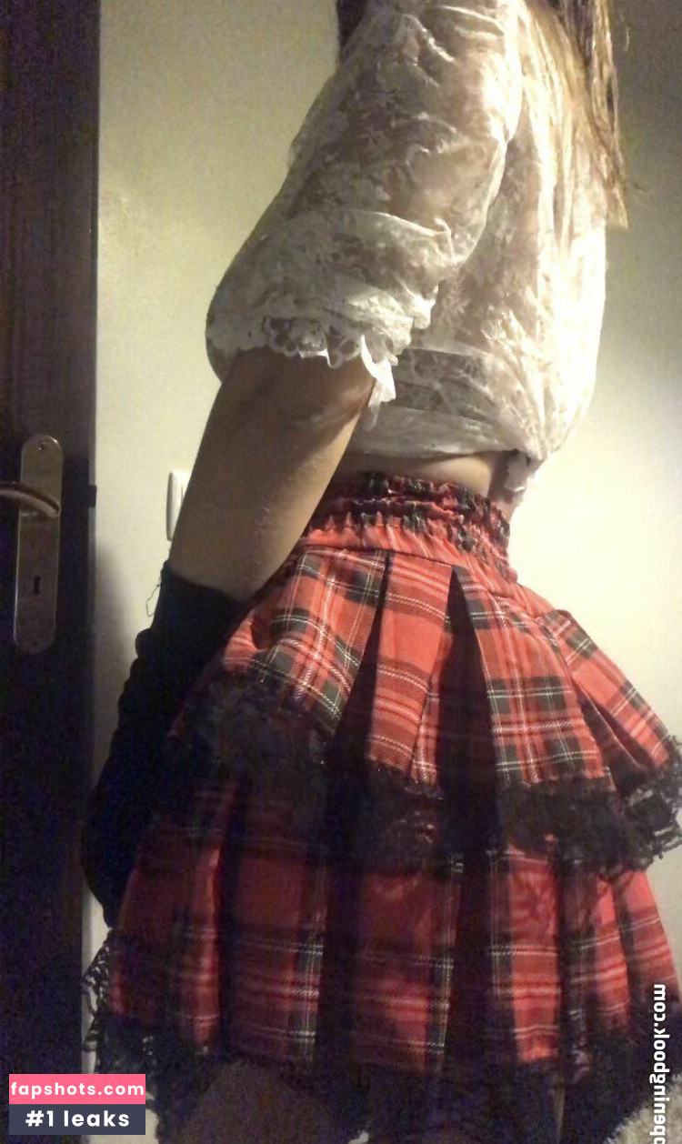 Beatrizrs gallery photo #9