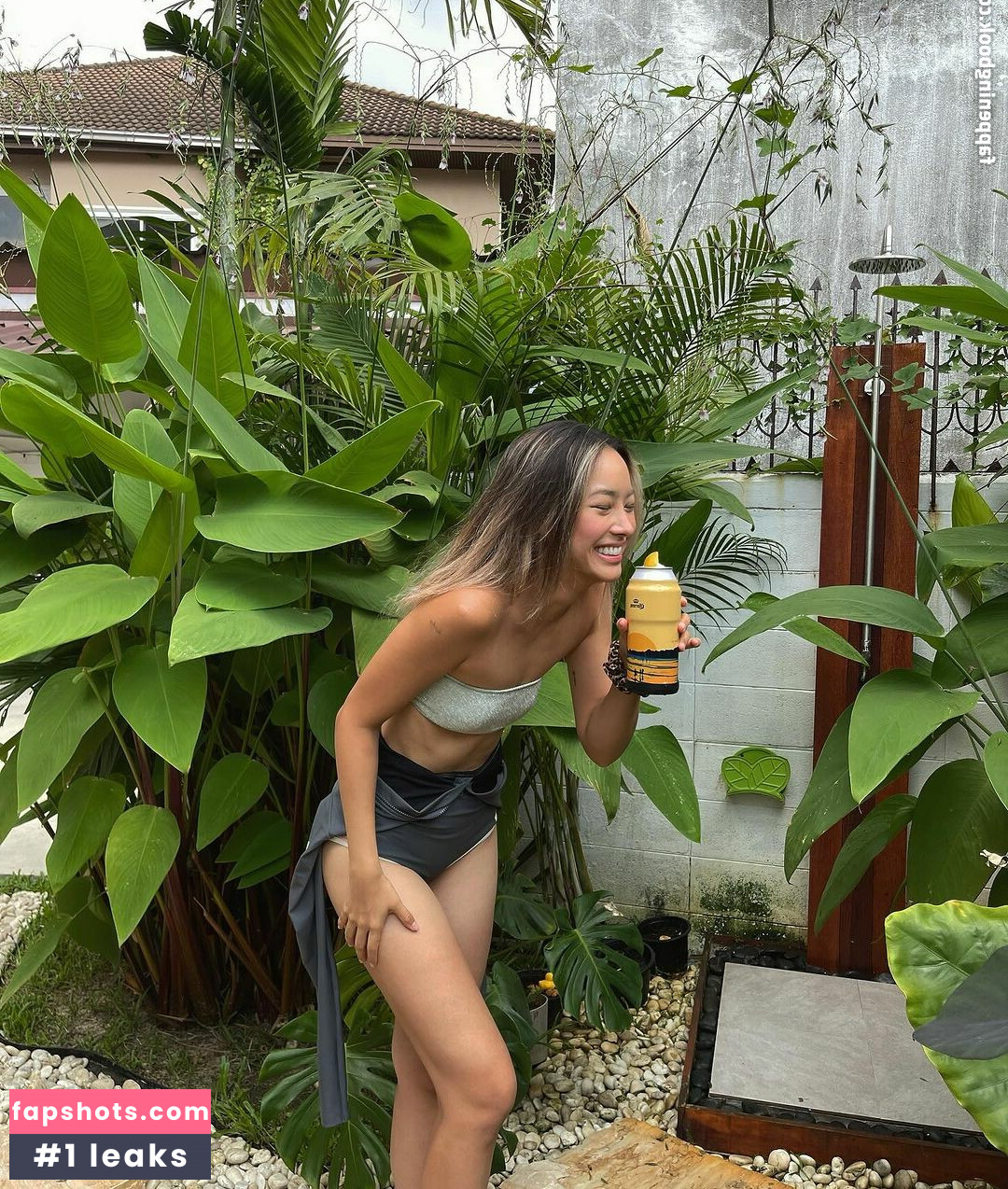 Beau Victoria L. gallery photo #2