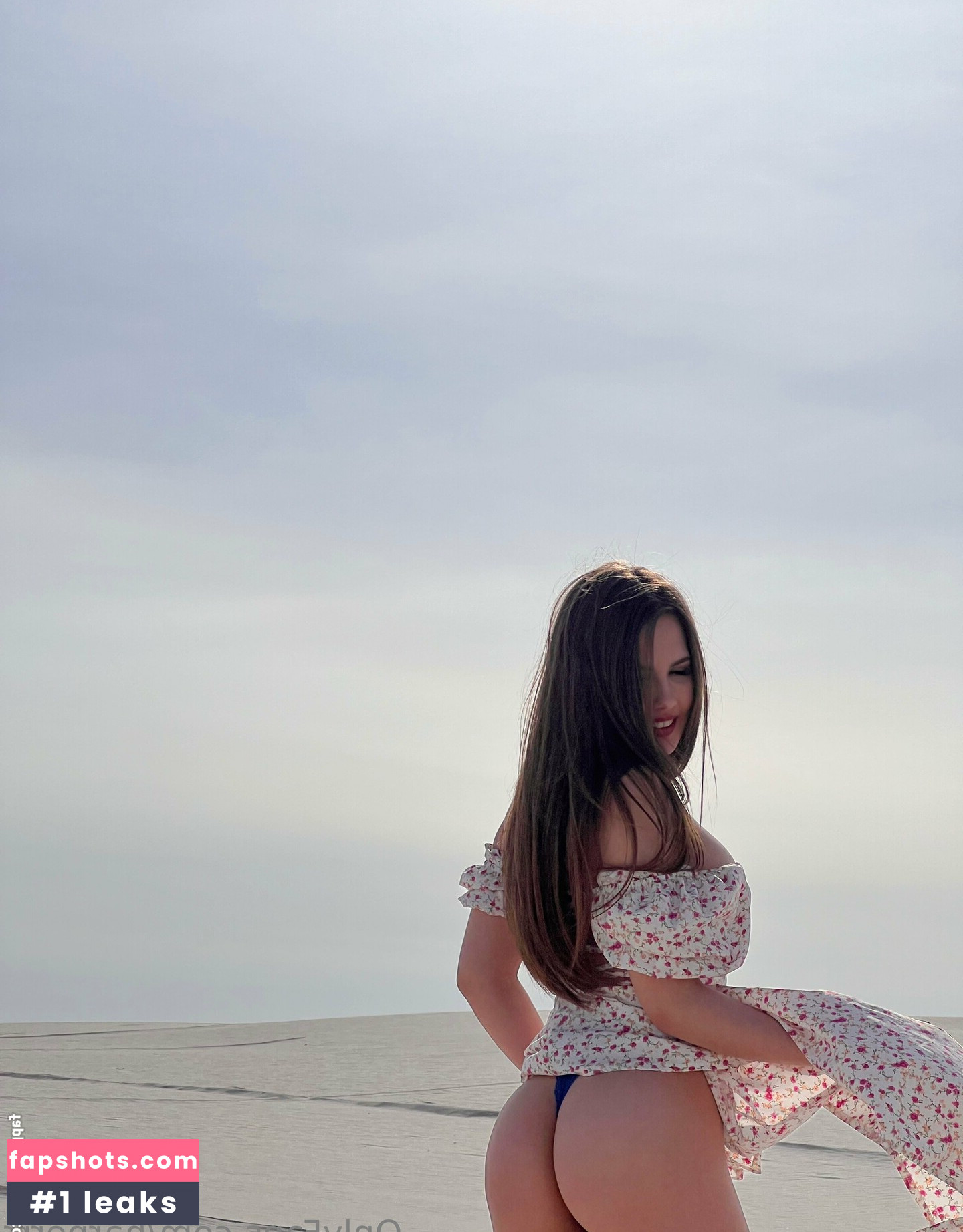 Beautiful_alinna gallery photo #3