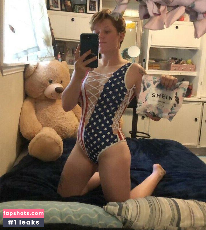 Beautifulbadasstrucker gallery photo #20