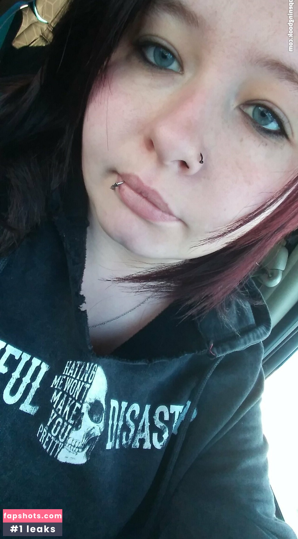 beautifulchaos25 gallery photo #2