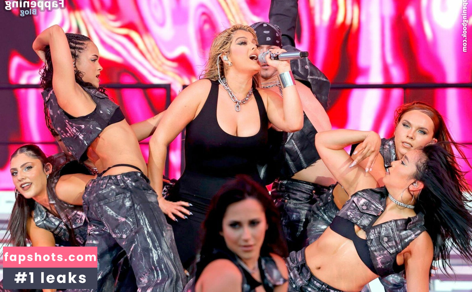 Bebe Rexha Nahé úniky fotek pouze od fanoušků #294 - Fapshots