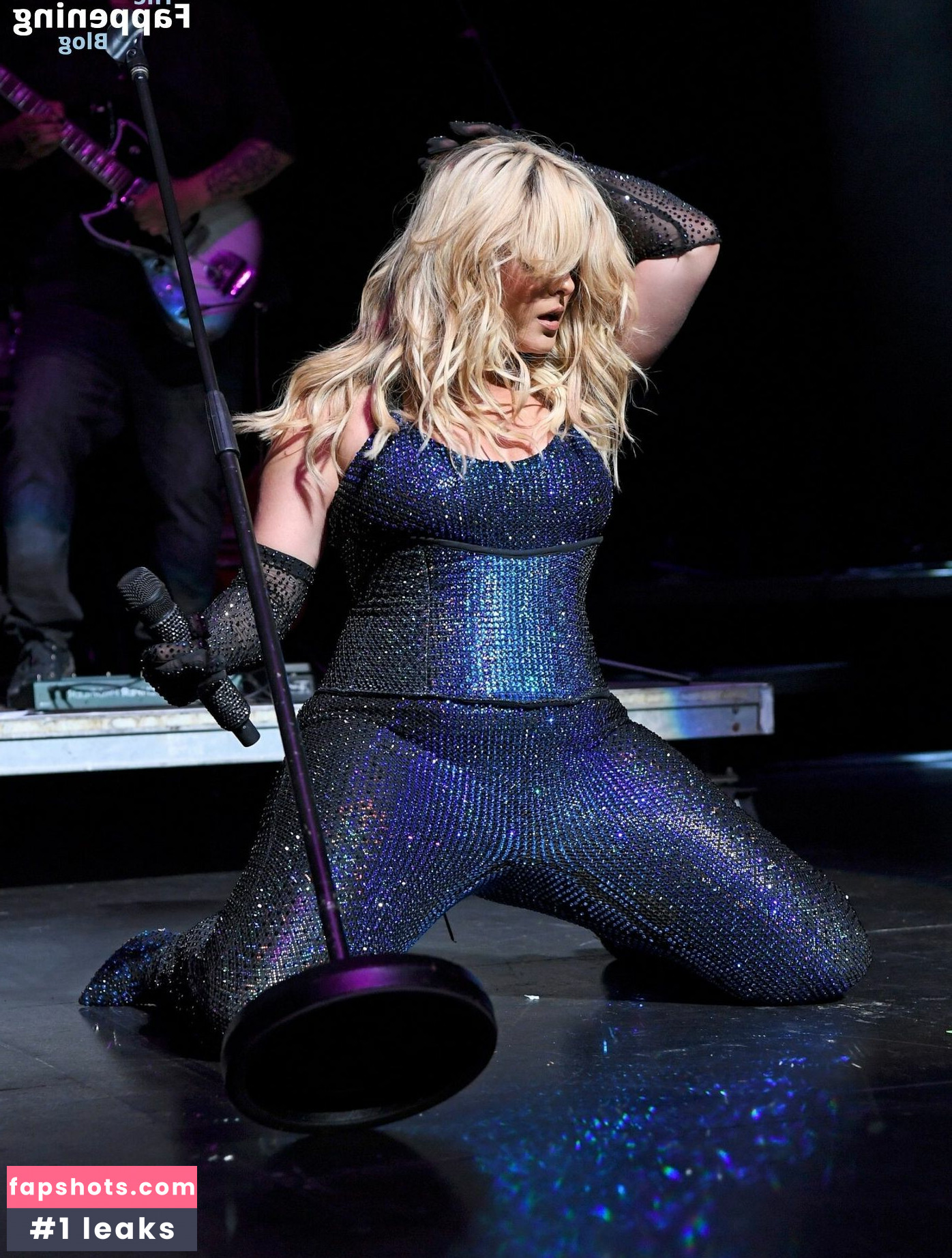 Bebe Rexha Nahé úniky fotek pouze od fanoušků #407 - Fapshots