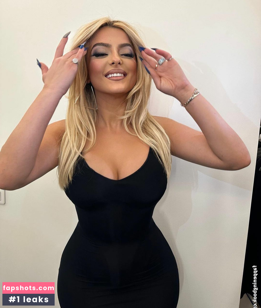 Bebe Rexha Nahé úniky fotek pouze od fanoušků #456 - Fapshots