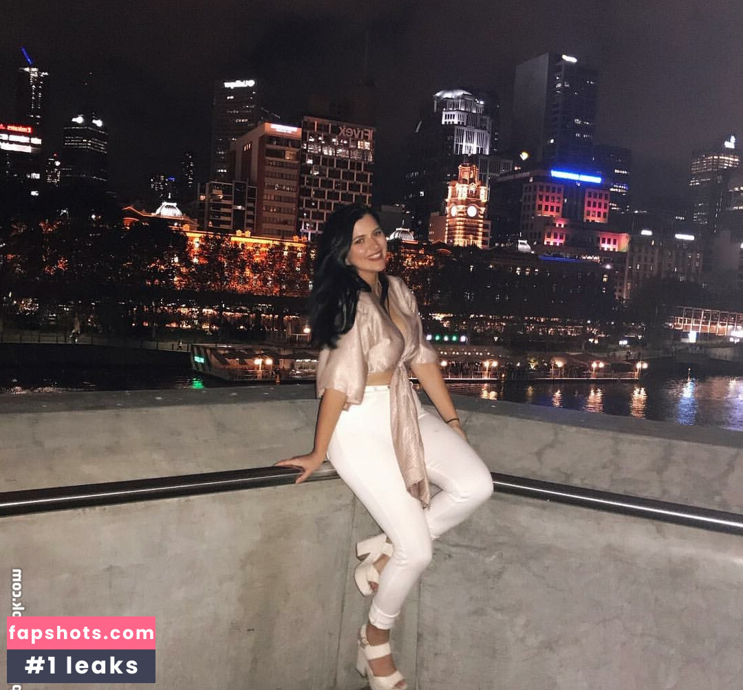 Bec Danaher gallery photo #50