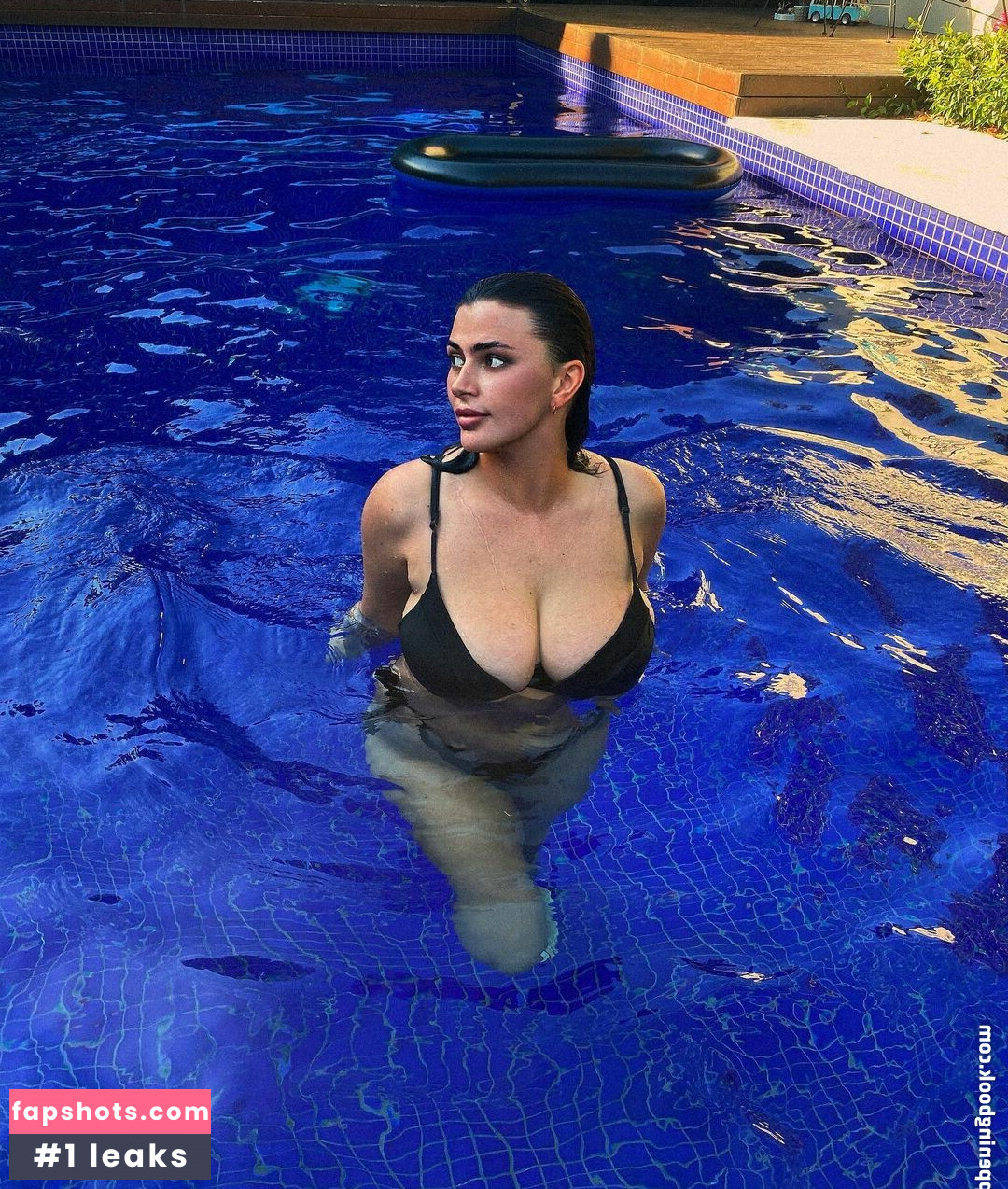 Bec Danaher gallery photo #52