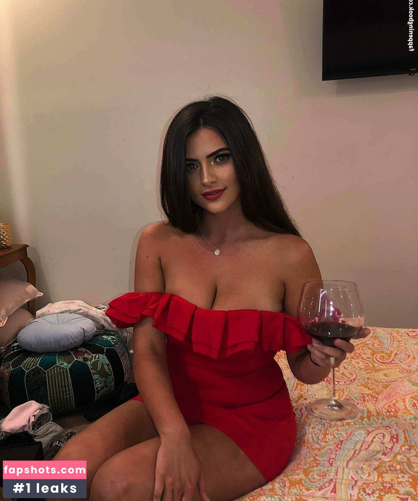 Bec Danaher gallery photo #66