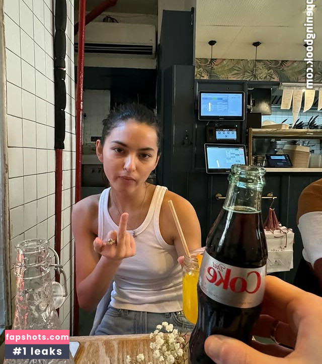 Beca Michie gallery photo #23