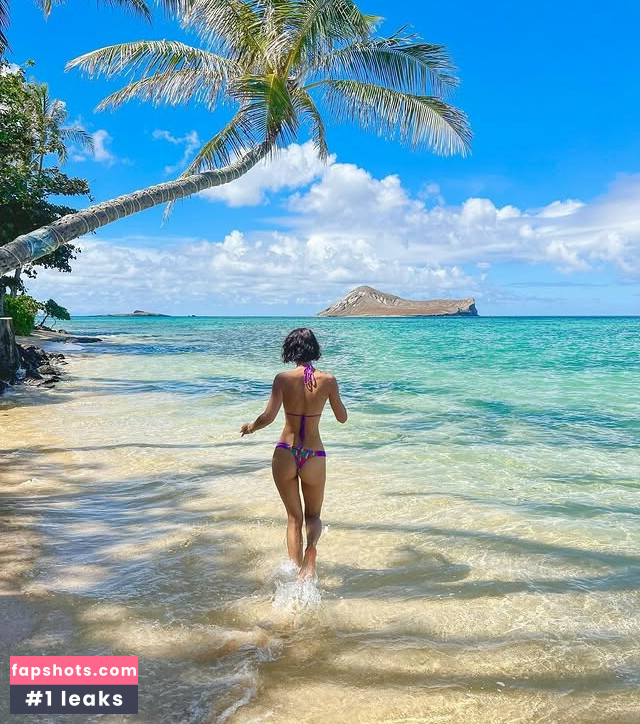 Beca Michie gallery photo #27