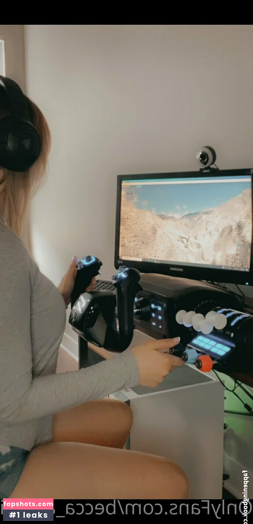 becca_aviatrix Nude Leaks OnlyFans Photos #37 - LeakJerk