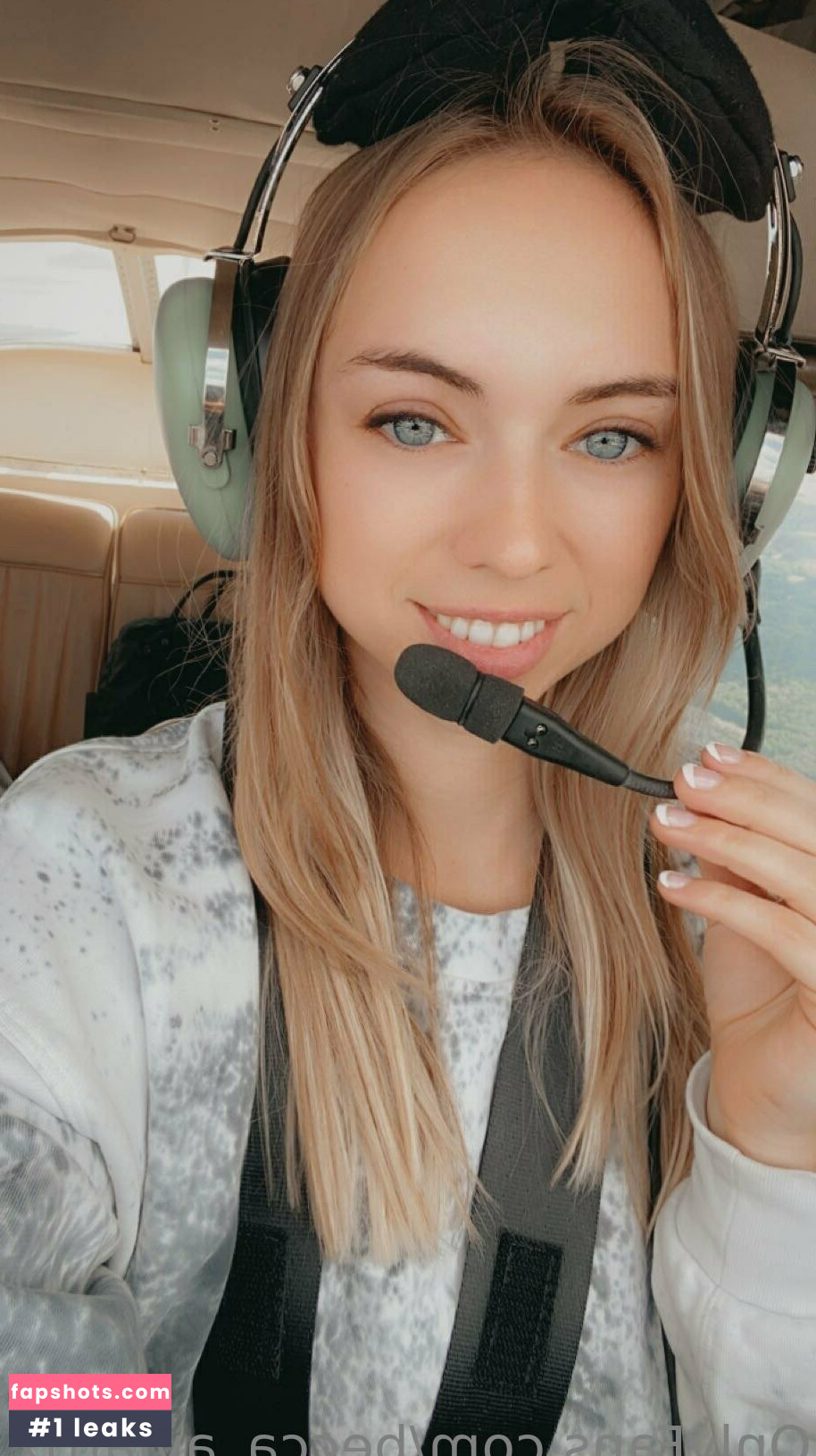 becca_aviatrix Nude Leaks OnlyFans Photos #63 - LeakJerk