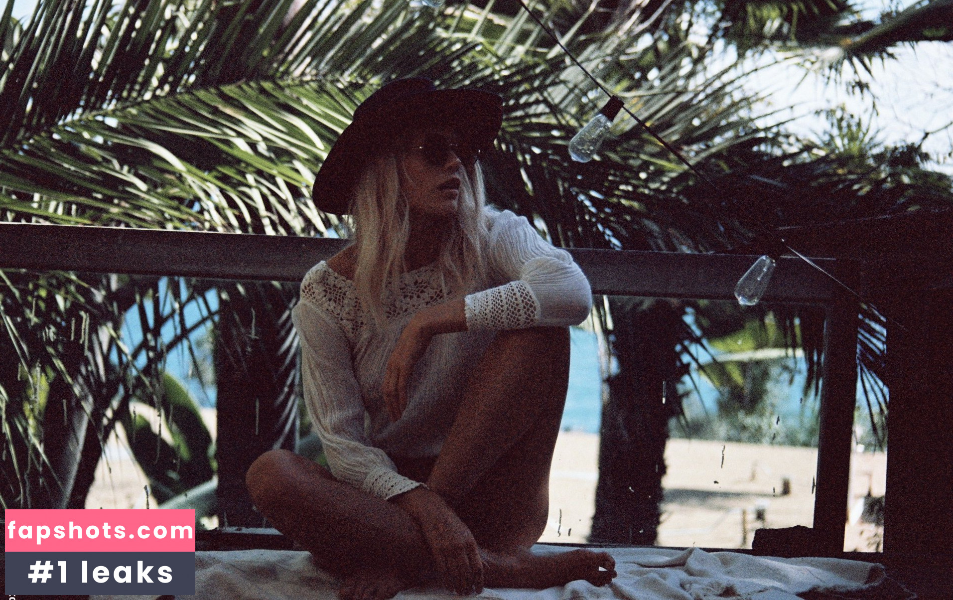 Becca Hiller gallery photo #101