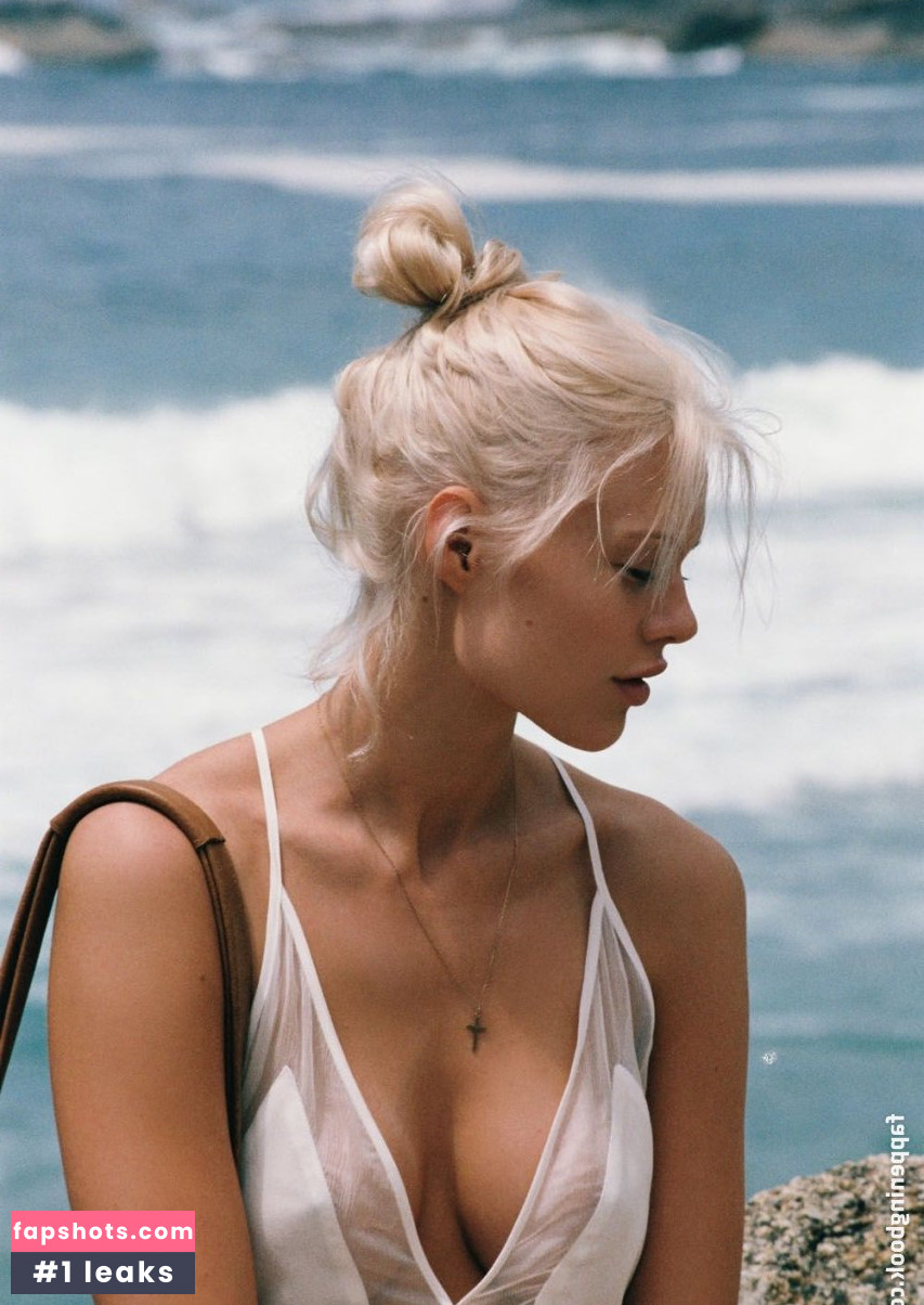 Becca Hiller gallery photo #4