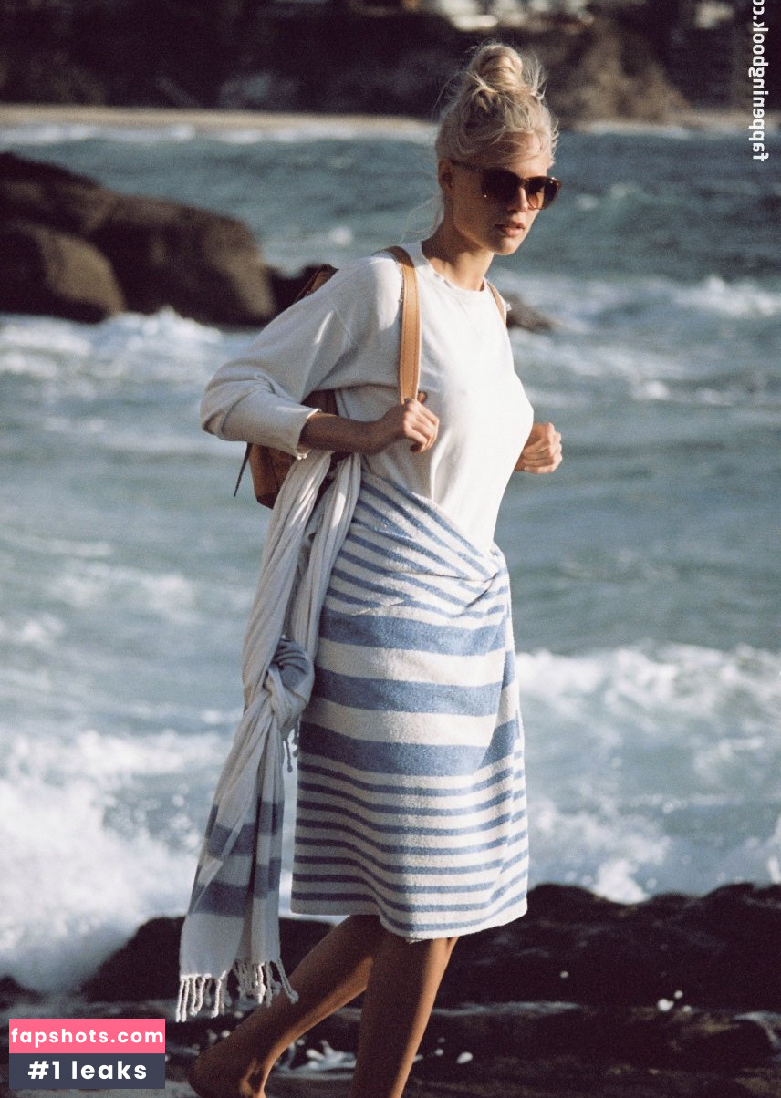 Becca Hiller gallery photo #53