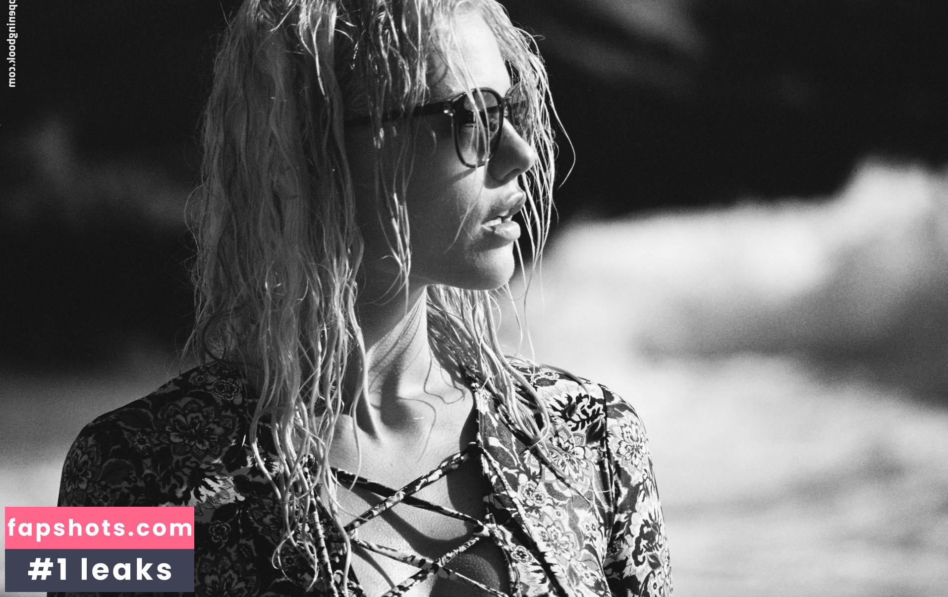 Becca Hiller gallery photo #80