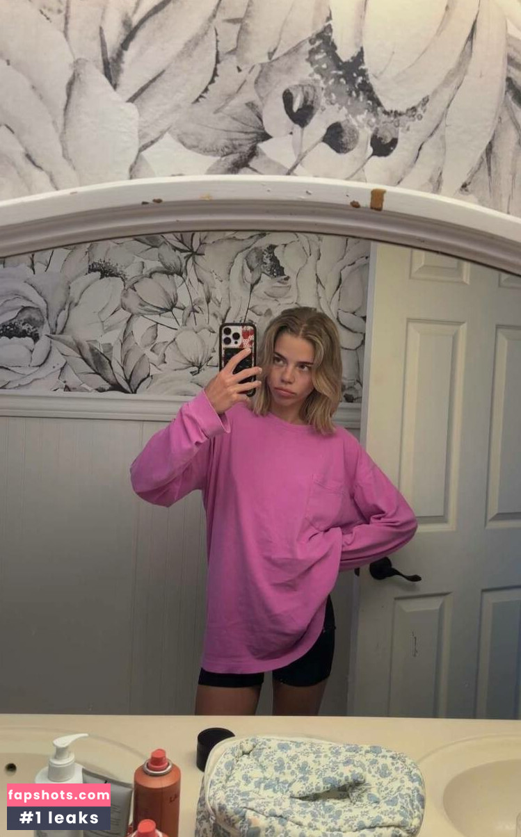 Becca Means gallery photo #43