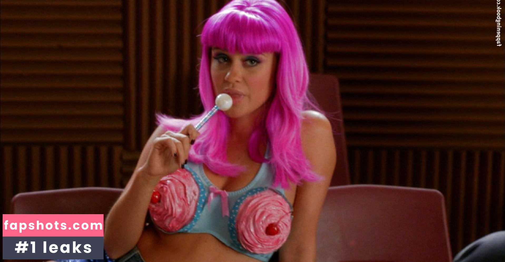 Becca Tobin gallery photo #45