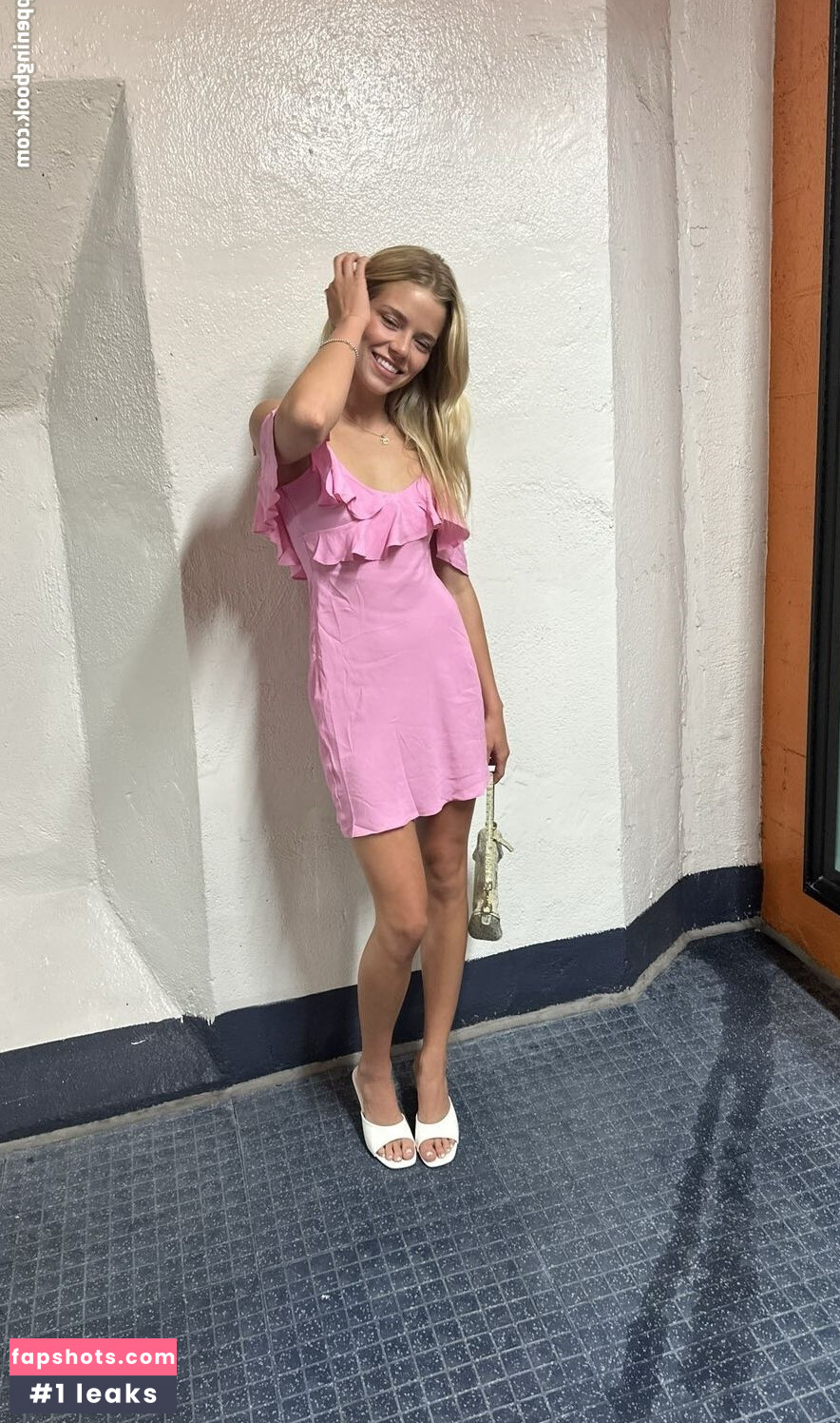 Beccameans Nude Leaks OnlyFans Photos #8 - Fapshots