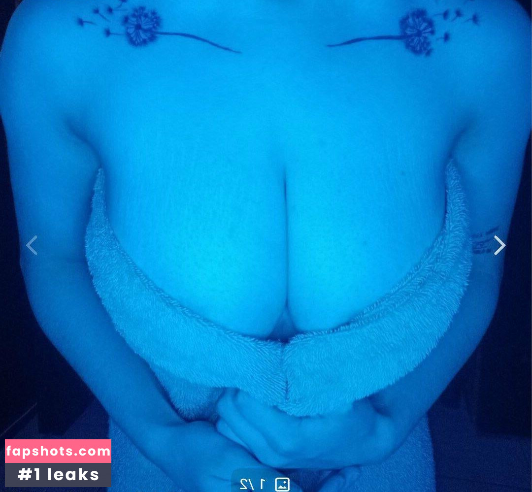 Becka666 gallery photo #14