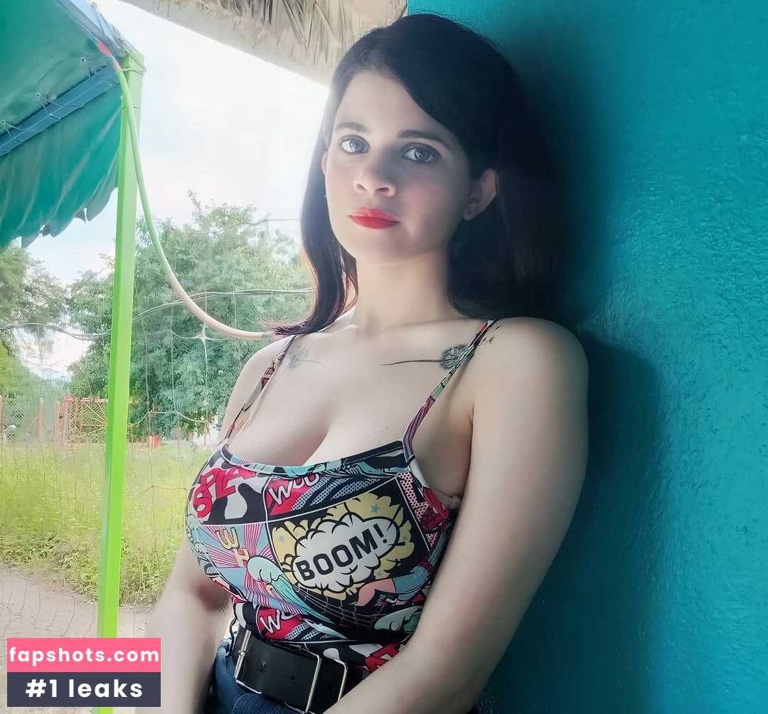 Becka666 gallery photo #38