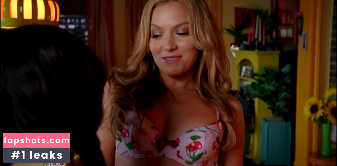 Becki Newton gallery photo #8