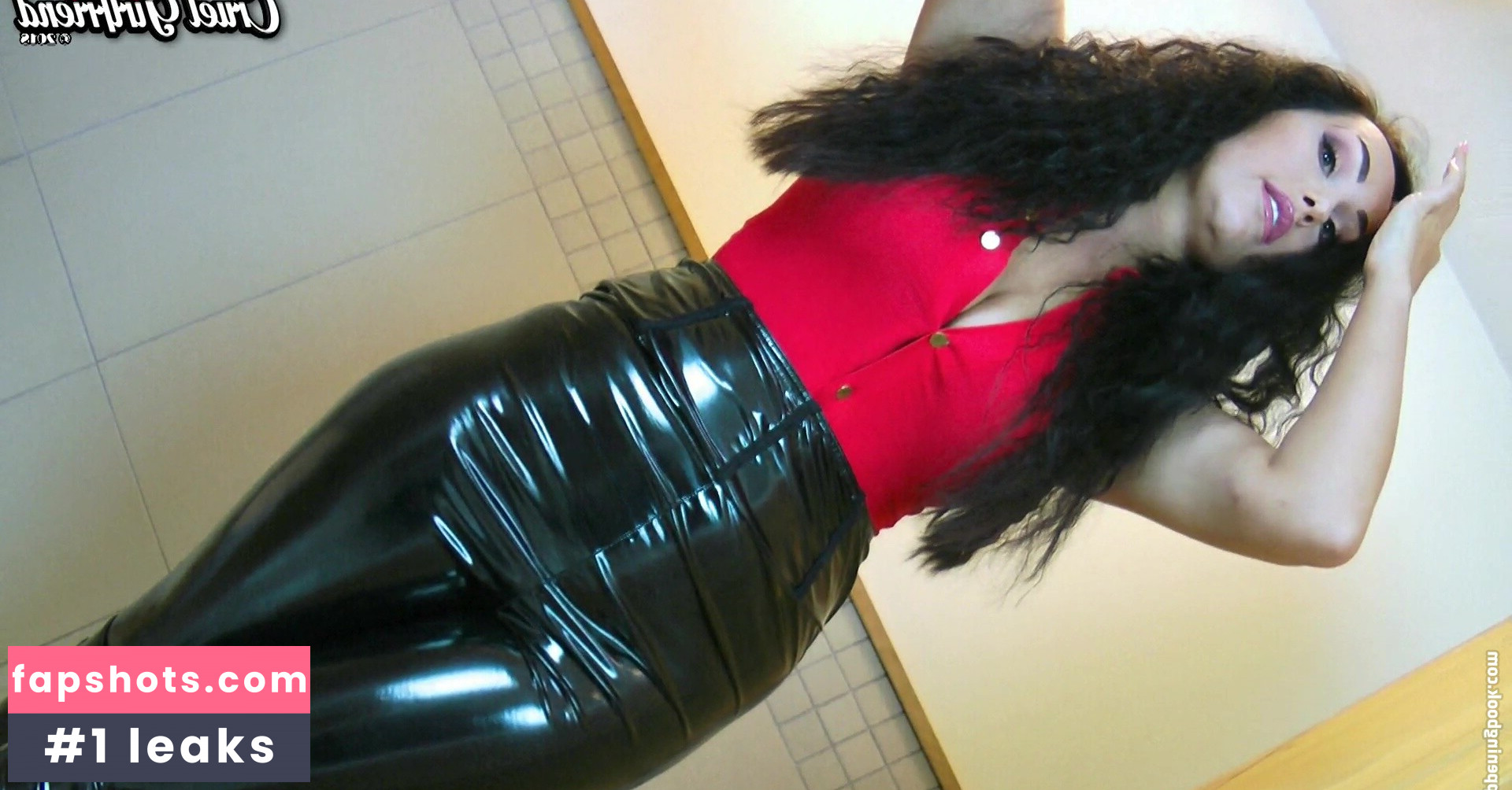 Becky Dee nude babe gallery