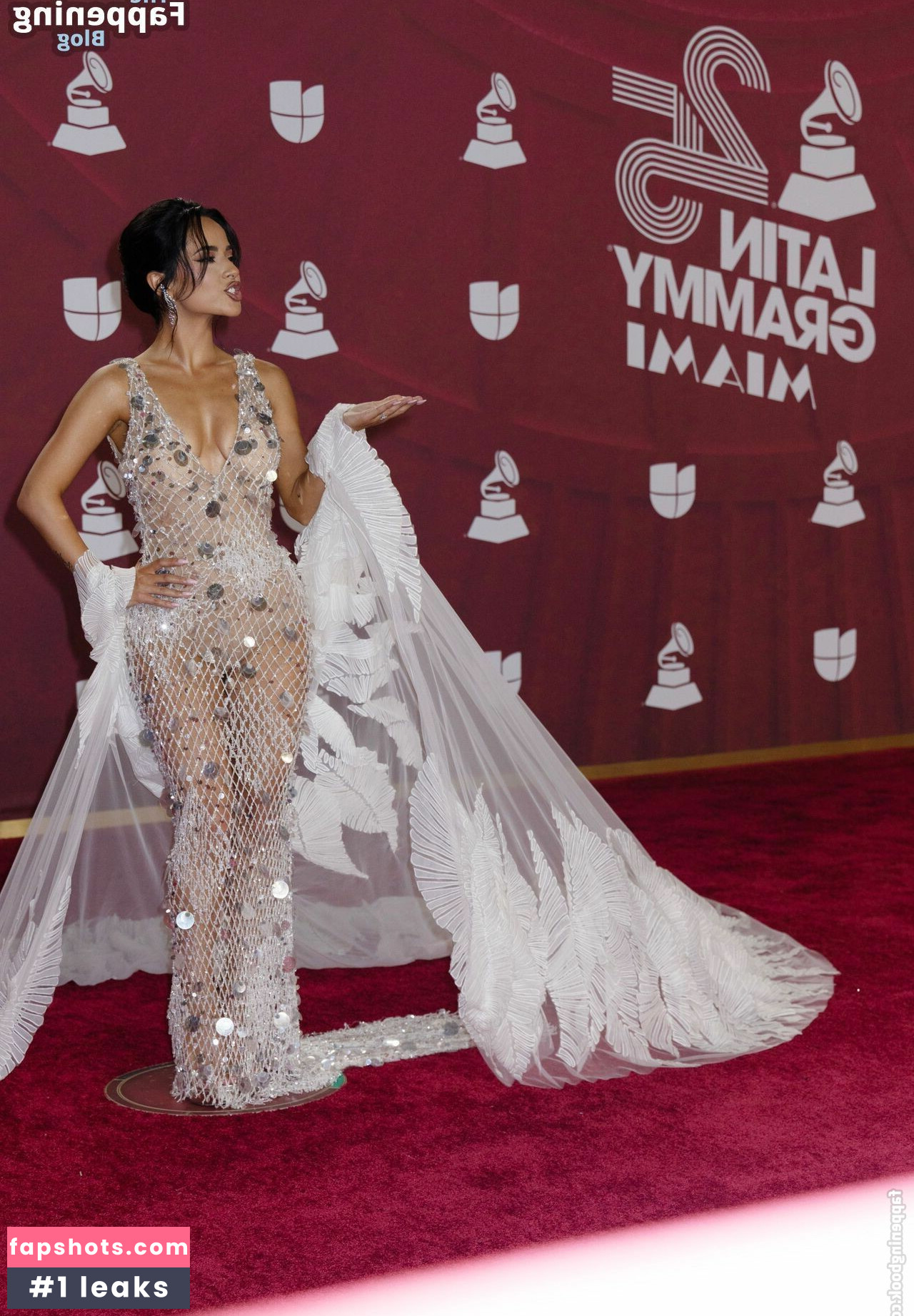 Becky G Nahé úniky fotek pouze od fanoušků #102 - Fapshots