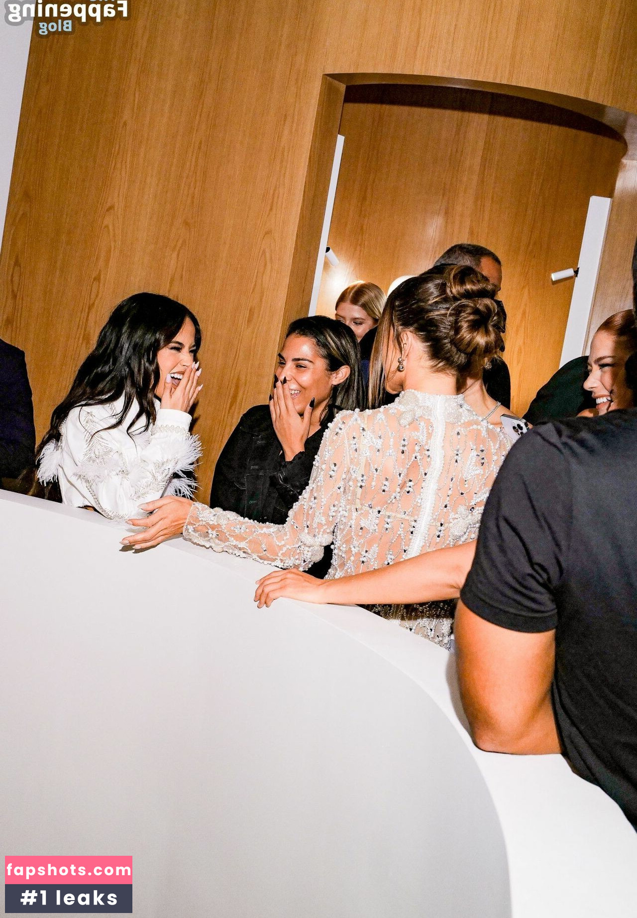 Becky G gallery photo #526