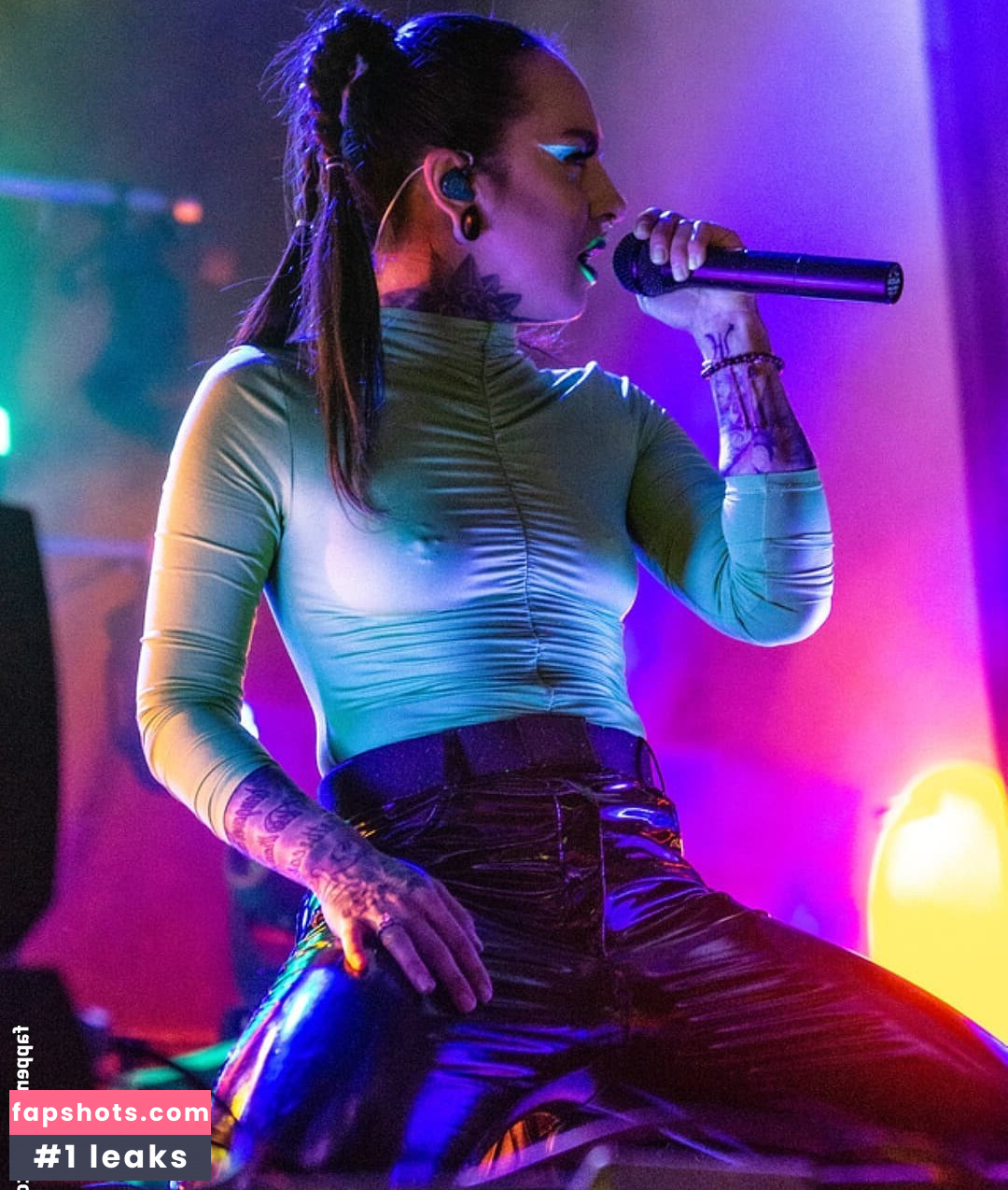 Becky G gallery photo #613